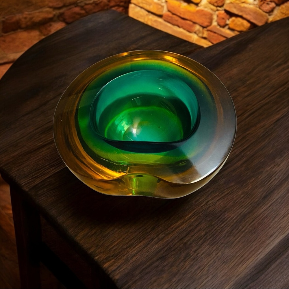 Midcentury Modern Murano Green & Amber Sommerso Art Glass Bowl 1960s Italy MCM
